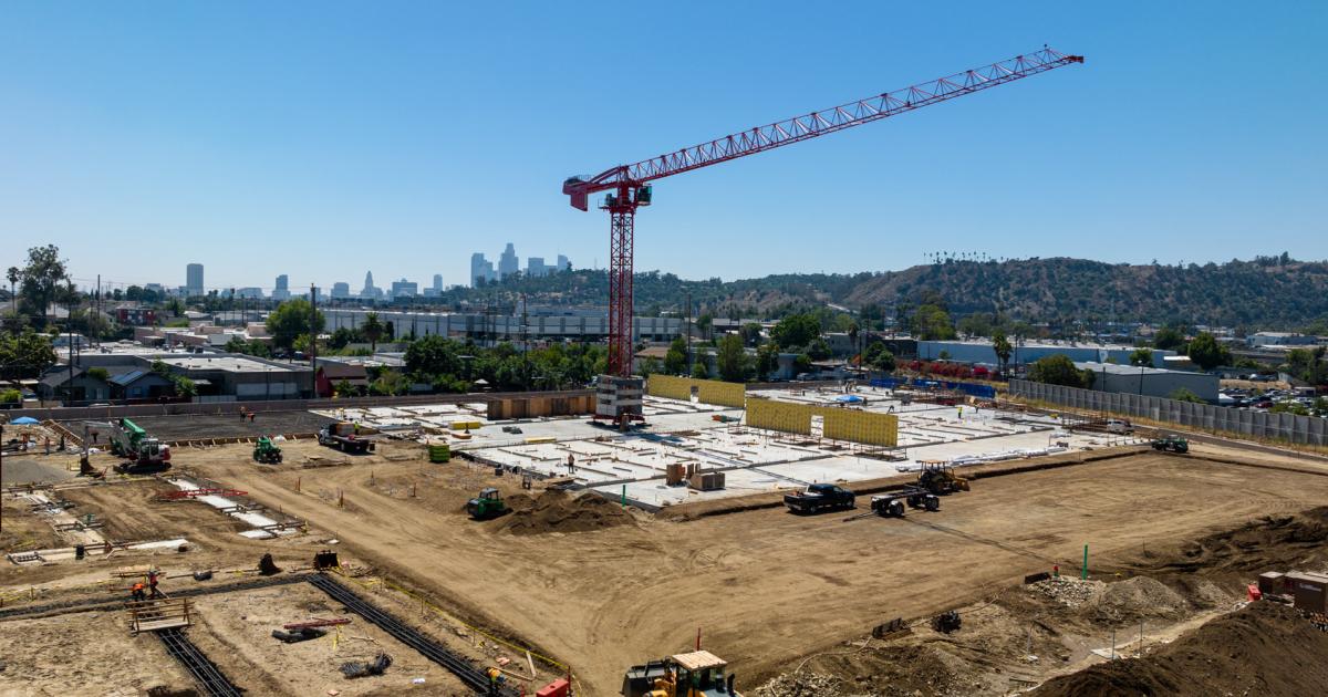 Construction goes vertical for 468unit complex at 141 Avenue 34 in